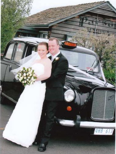 wedding cars Melbourne London taxi wedding services